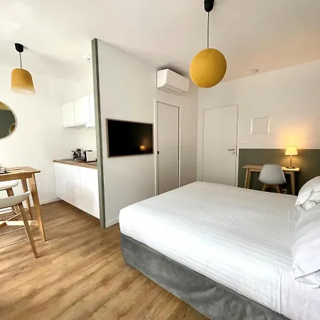 Demeure Rossini Centre Apartment